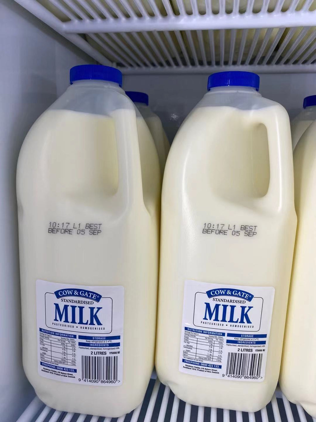 Cow & Gate Milk Standardised 2L