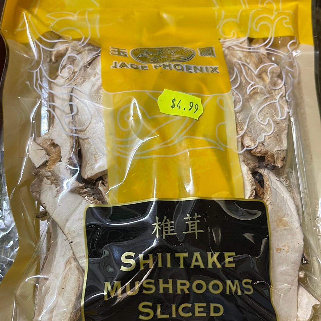 Shiitake mushrooms sliced